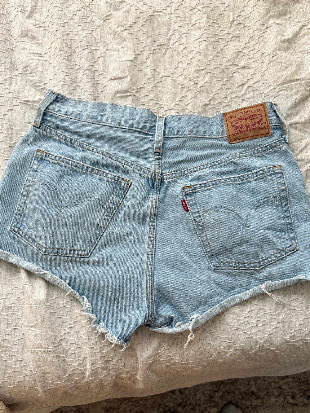 Levi's 501 Light Wash Denim Cutoff Shorts Women’s